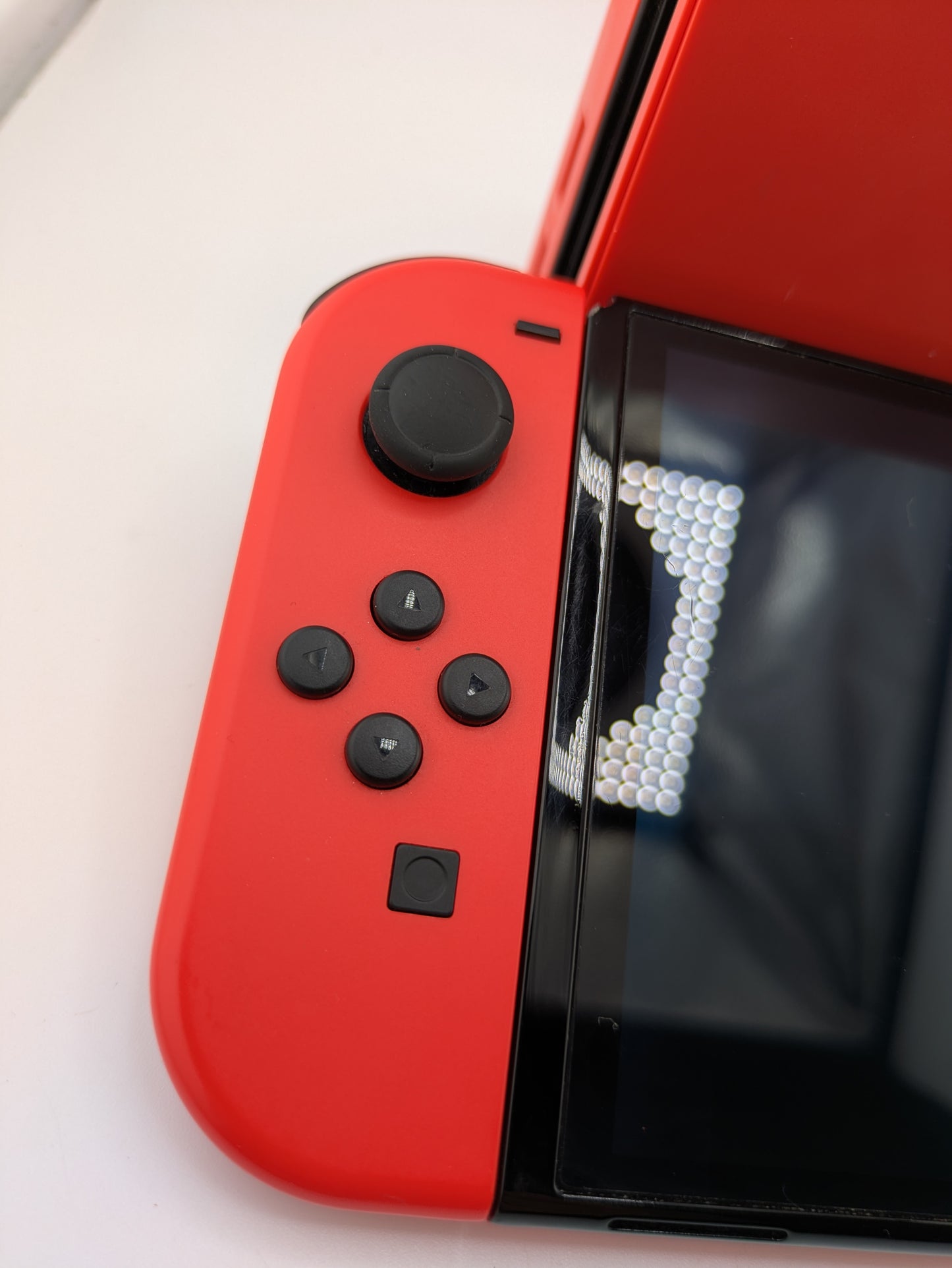 Limited edition OLED Switch with 138 games