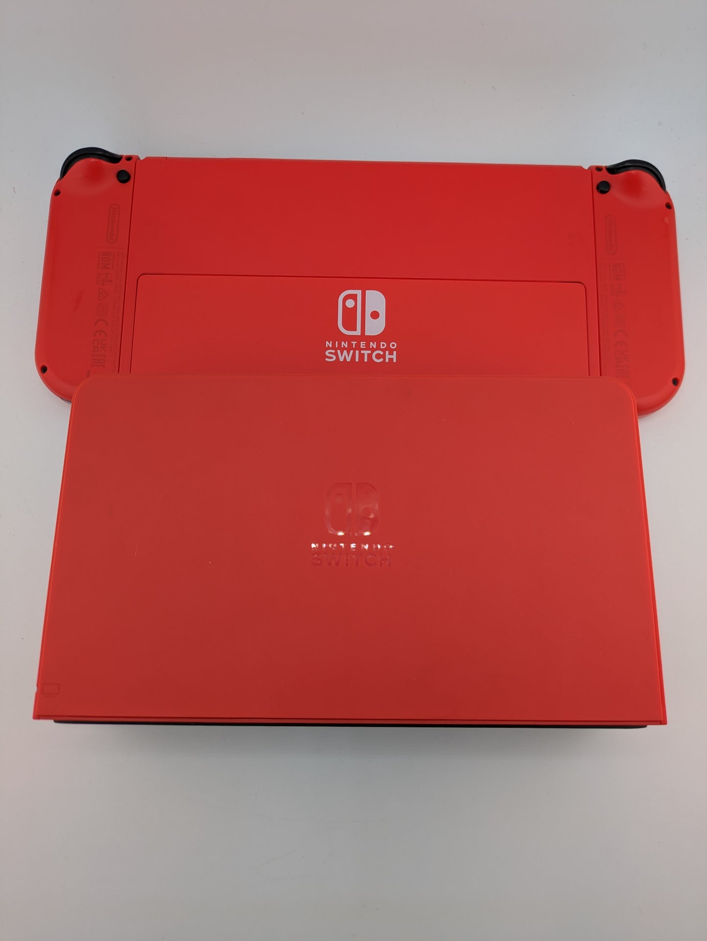 Limited edition OLED Switch with 138 games